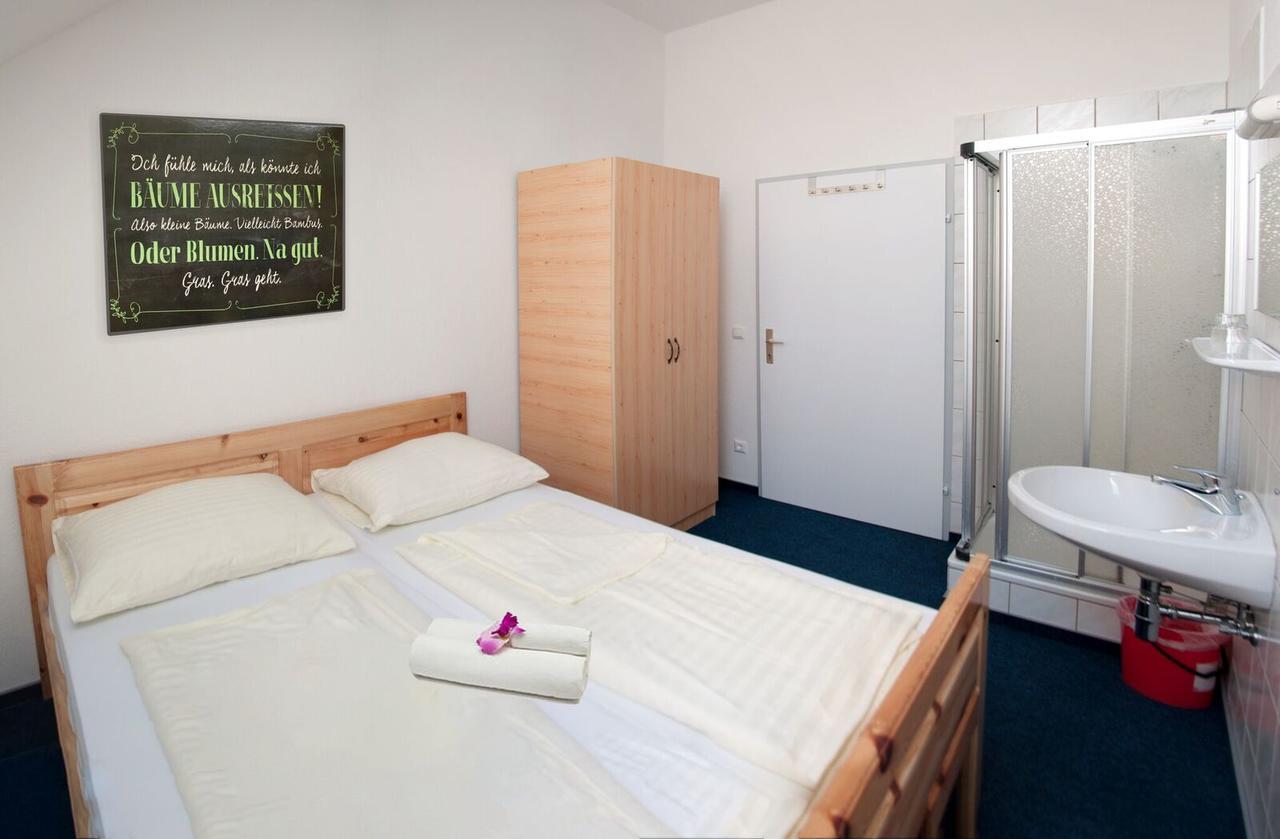 Gasthaus Pension Goldeck Spittal an der Drau Exteriör bild